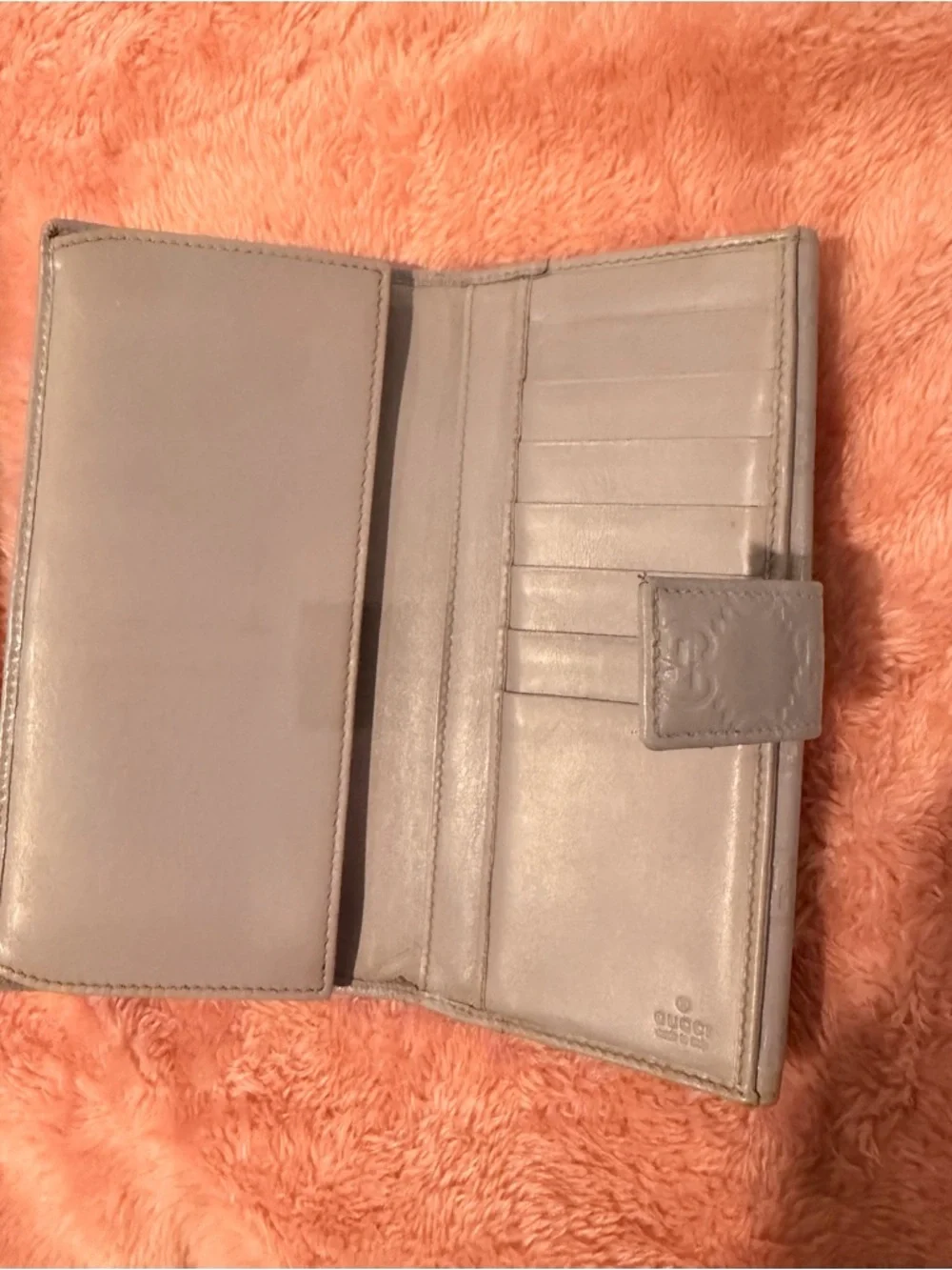 Authentic Gucci Light Purple Guccissima Embossed Leather Wallet - Picture 7 of 9